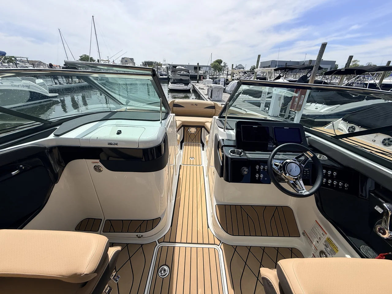 2027 Sea Ray SLX 260 Outboard 26.0 feet, Somers Point, New Jersey #17