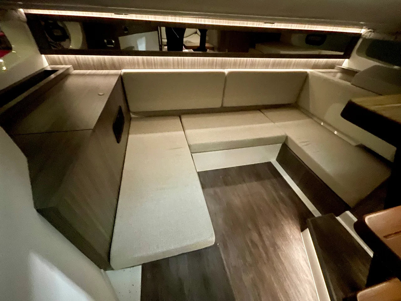 2026 Sea Ray Sundancer 370 Outboard 37.0 feet, Danvers, Massachusetts #14