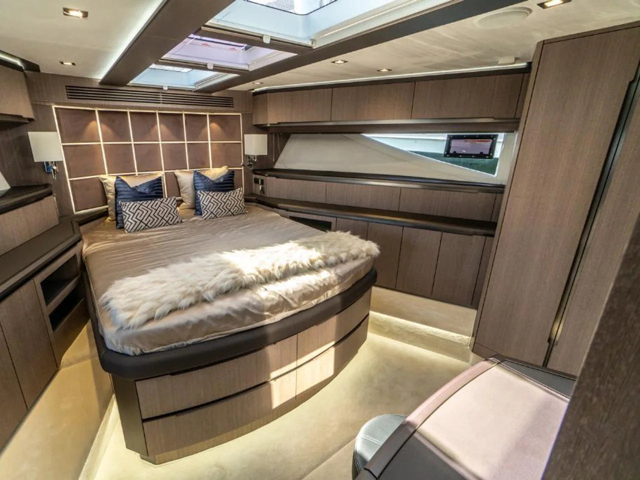 2026 Galeon 650 SKY 68.0 feet, Inuvik, Northwest Territories #13