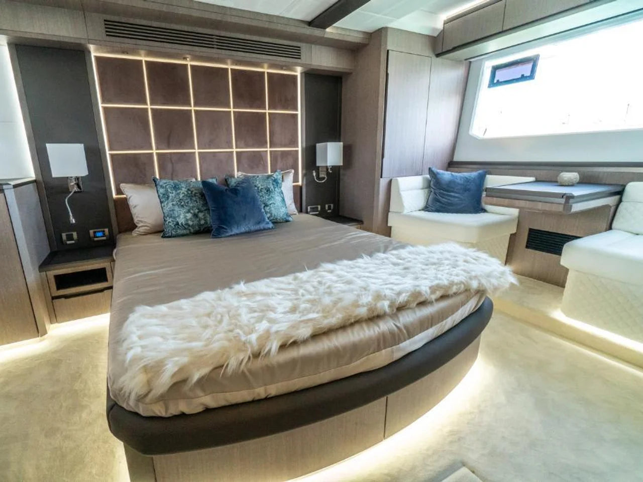 2026 Galeon 650 SKY 68.0 feet, Inuvik, Northwest Territories #14