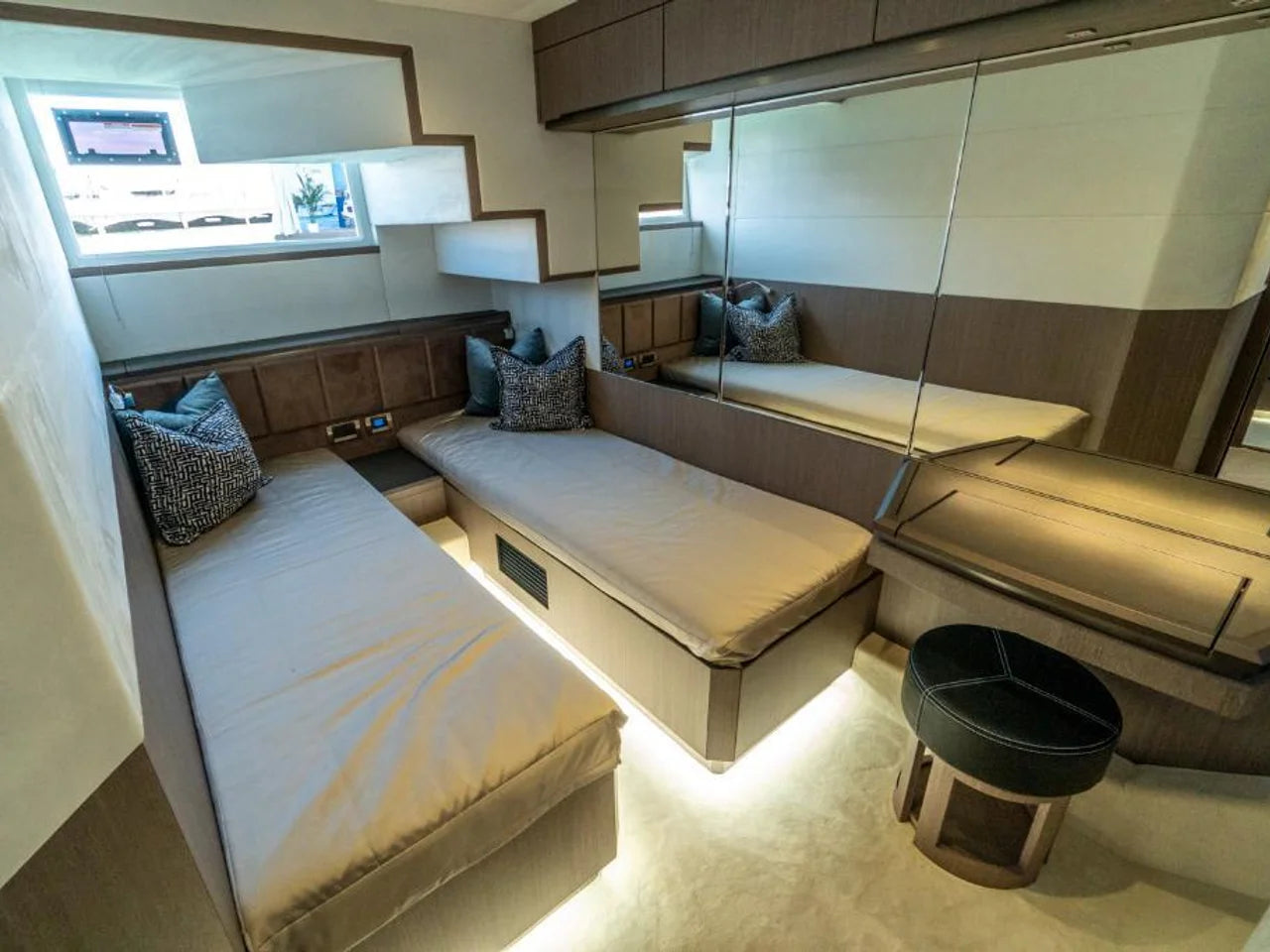 2026 Galeon 650 SKY 68.0 feet, Inuvik, Northwest Territories #18