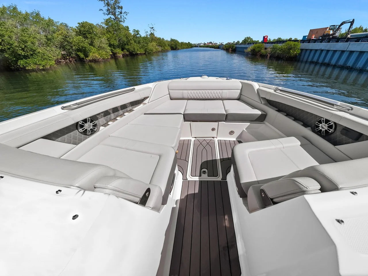 2023 Sea Ray SLX 350 OB 35.0 feet, St Petersburg, FL #21