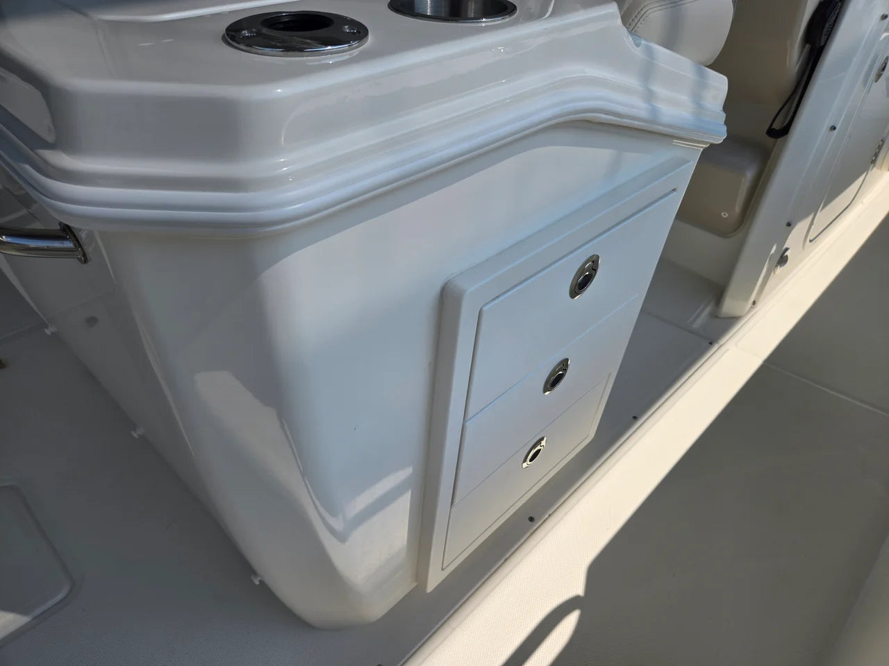 2027 Boston Whaler 280 Dauntless 28.0 feet, Charleston, SC #10