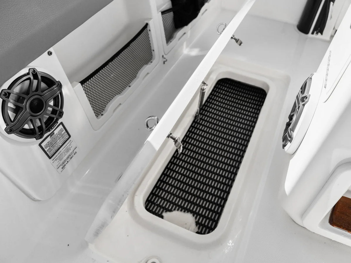 2023 Boston Whaler 420 OUTRAGE 42.0 feet, Naples, Florida #40