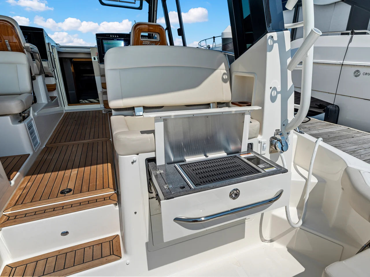 2026 Boston Whaler 405 Conquest 40.0 feet, Quincy, MA #16