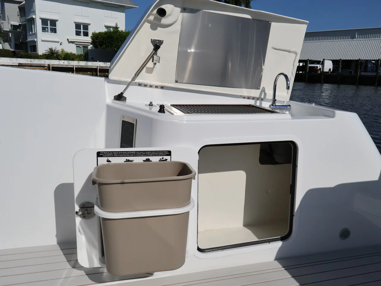 2026 Cruisers Yachts 38 VTR EC 38.0 feet, Naples, Florida #32