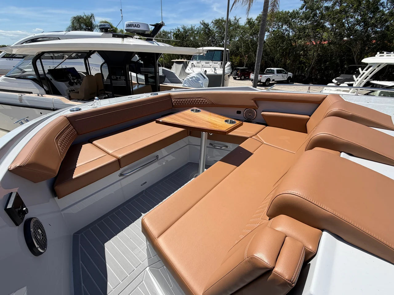 2024 Cruisers Yachts 38 GLS South Beach Outboard 38.0 feet, Stuart, Florida #29