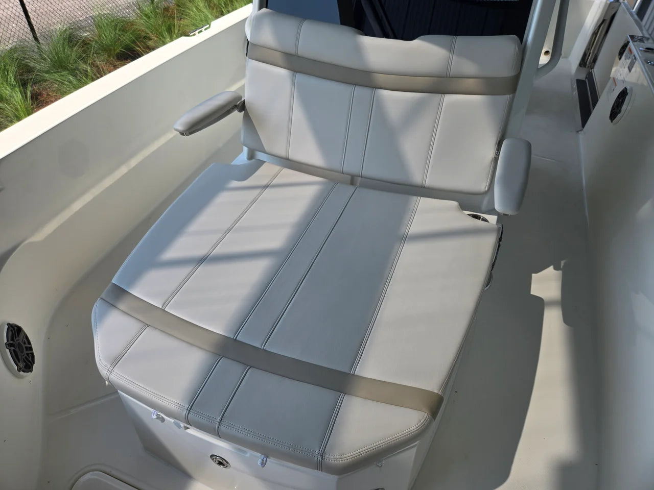2027 Boston Whaler 280 Dauntless 28.0 feet, Charleston, SC #18