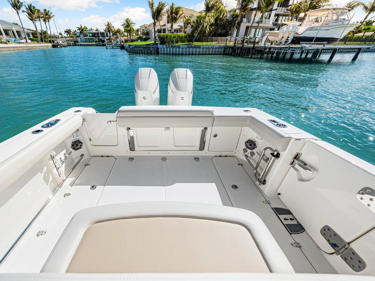 2026 Boston Whaler 330 Outrage 33.0 feet, Sarasota, FL #27
