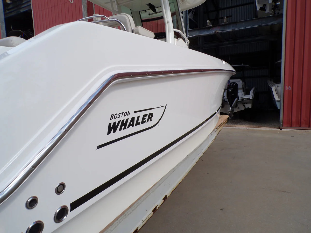 2019 Boston Whaler 250 OUTRAGE 25.0 feet, Naples, FL #9