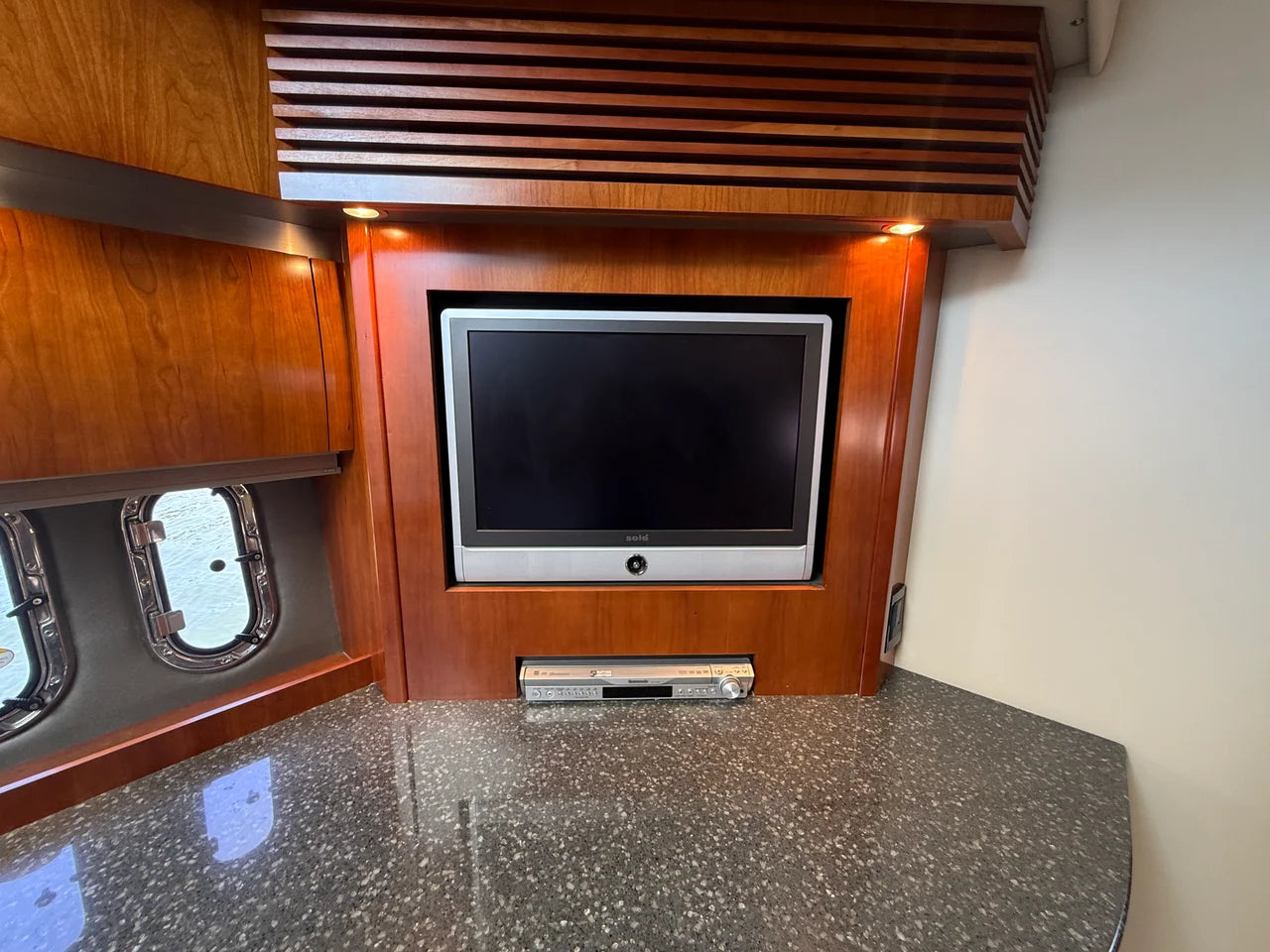 2007 Cruisers Yachts 420 EXPRESS 42.0 feet, Lewisville, TX #48