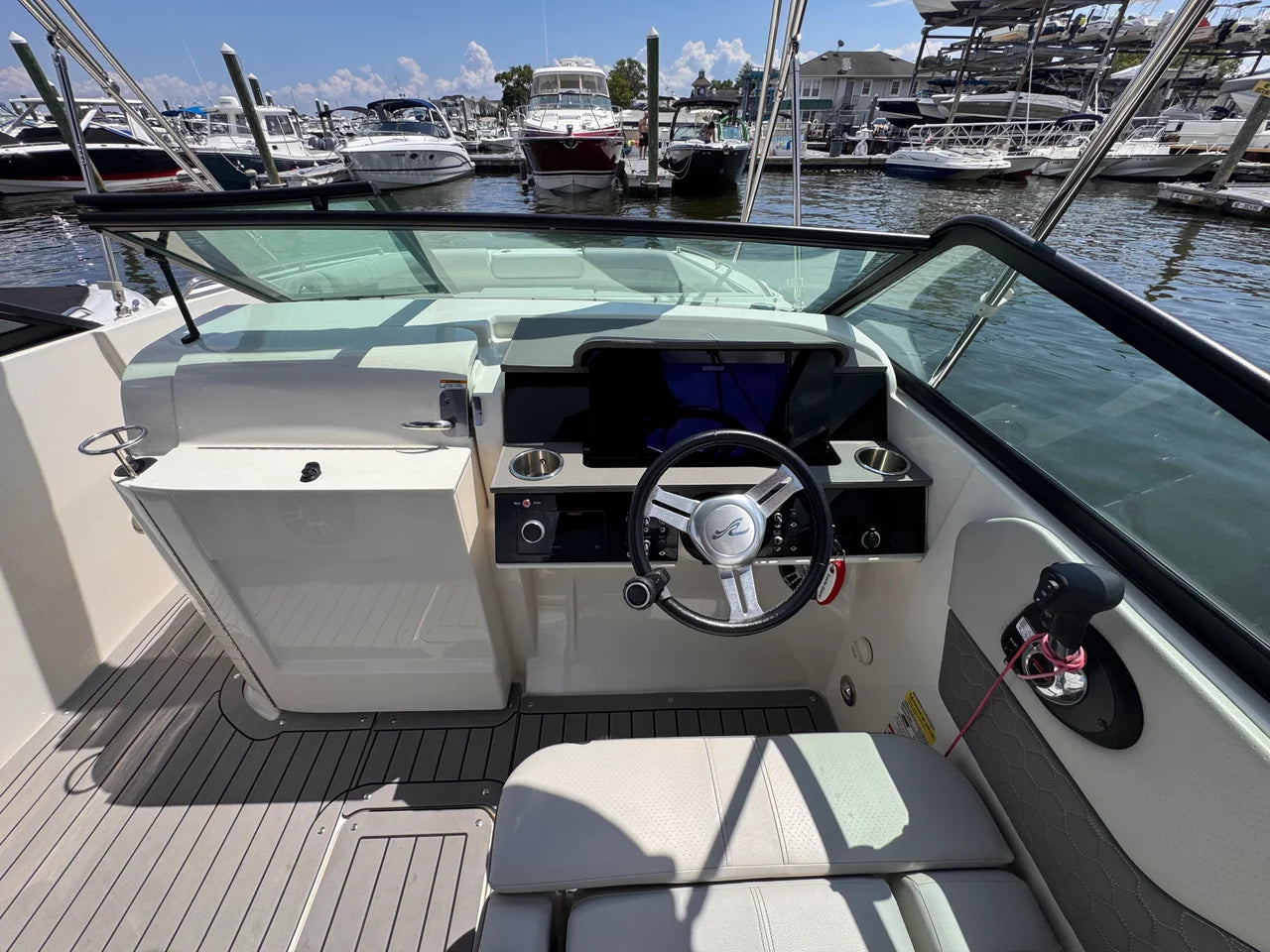 2022 Sea Ray 250 SDX OB 25.0 feet, Norwalk, Connecticut #12