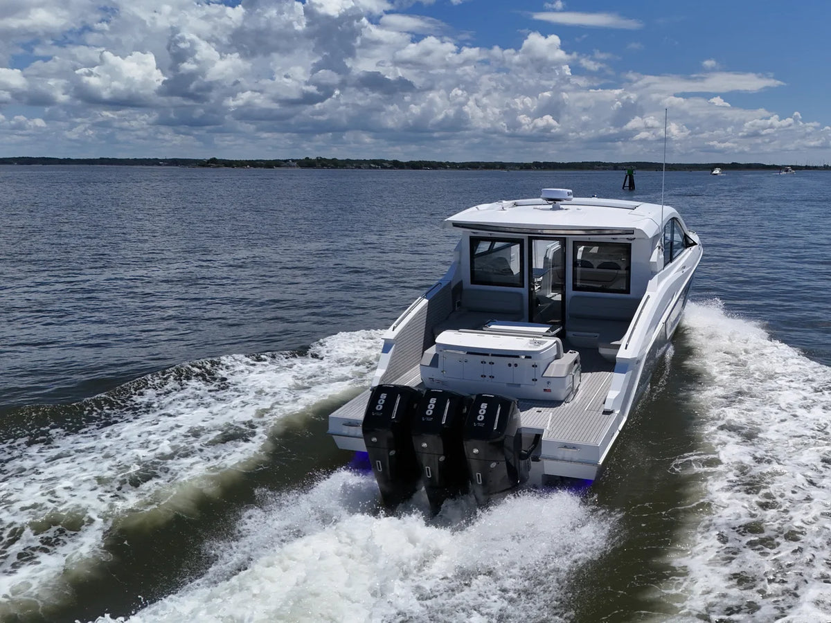 2026 Cruisers Yachts 50 GLS OB 50.0 feet, Grasonville, MD #9