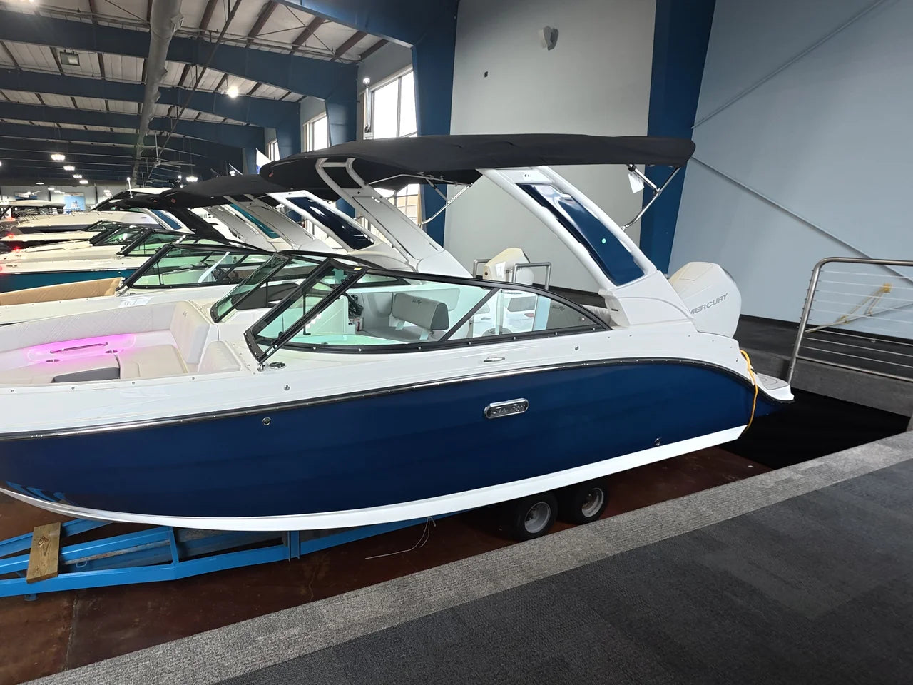 2026 Sea Ray SDX 230 Outboard 23.0 feet, Clearwater, Florida #1