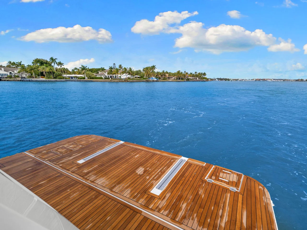 2026 Cruisers Yachts 57 FLY 57.0 feet, Miami, FL #41