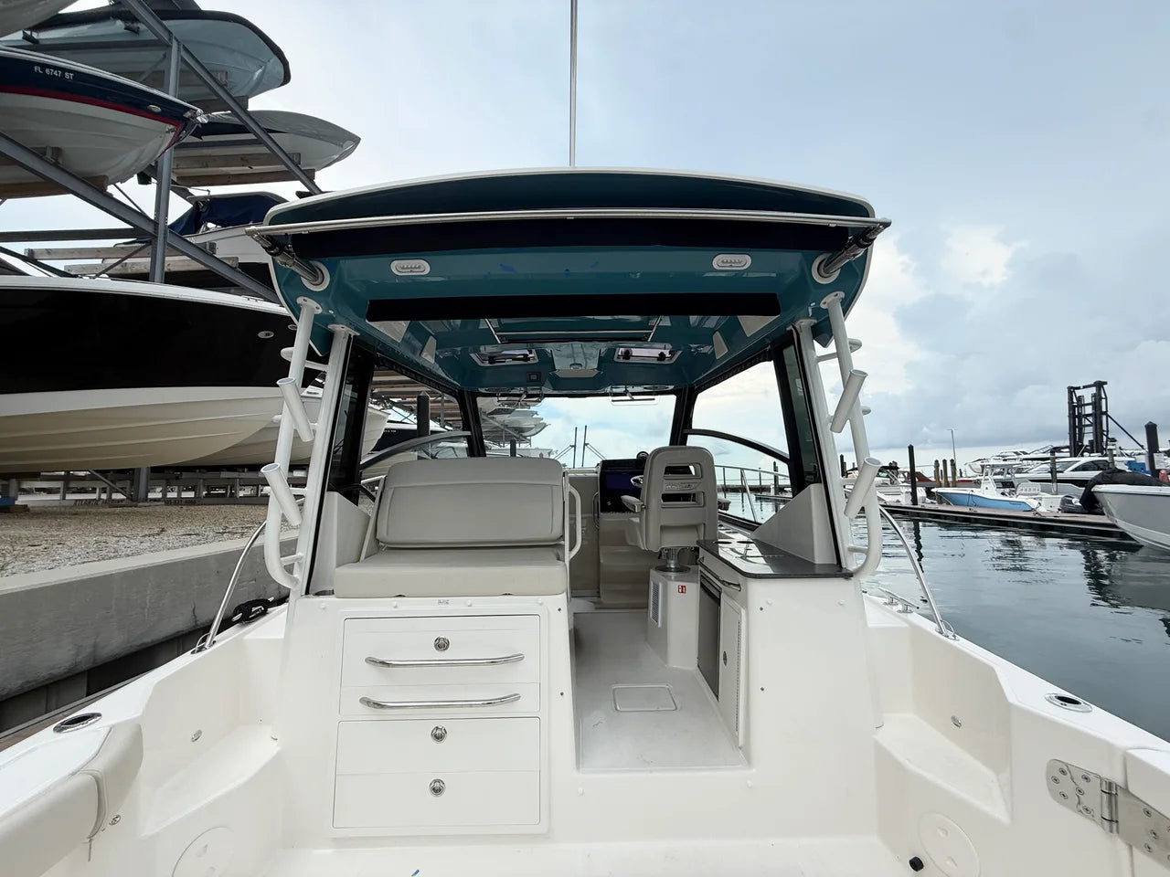 2027 Boston Whaler 325 Conquest 32.0 feet, Sarasota, FL #33