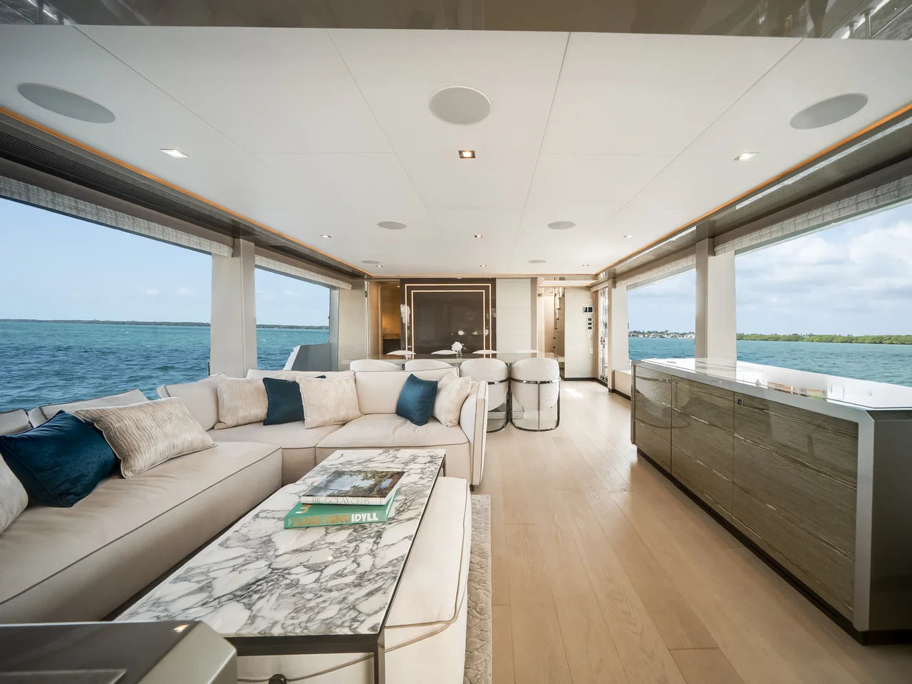 2023 Ocean Alexander 27R 88.0 feet, Ocean Reef, FL #19