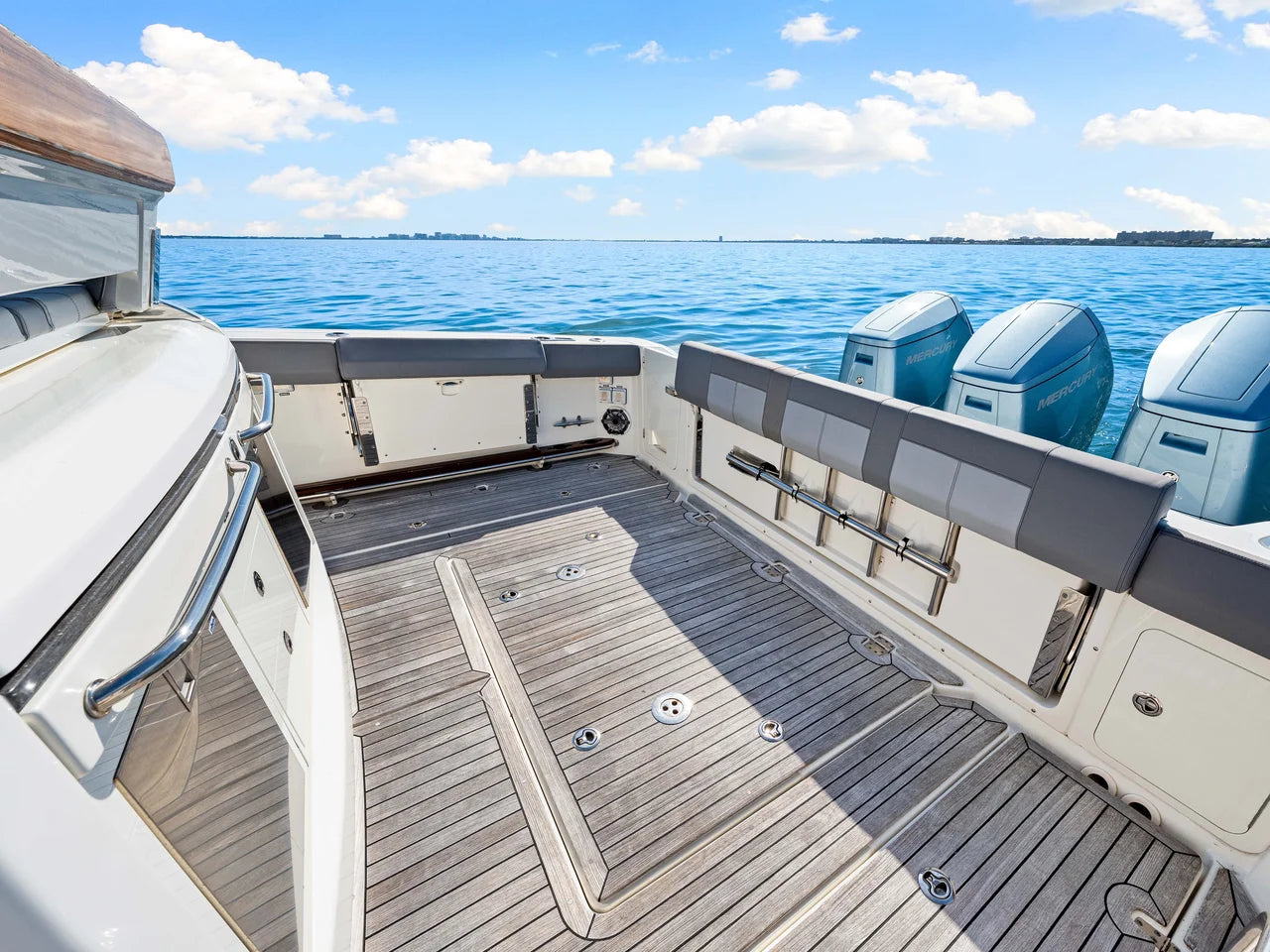 2023 Boston Whaler 420 OUTRAGE 42.0 feet, Fort Myers, FL #59