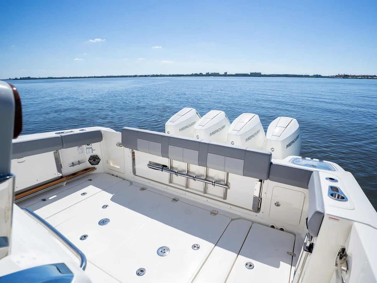 2027 Boston Whaler 420 Outrage 42.0 feet, Clearwater, Florida #16