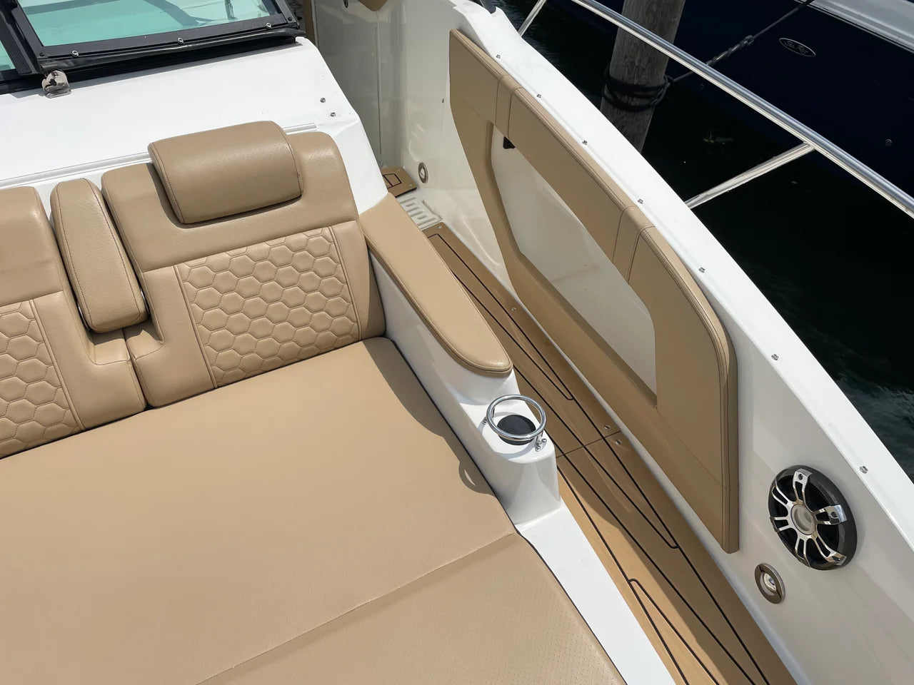 2020 Sea Ray 320 DA 32.0 feet, Excelsior, Minnesota #14
