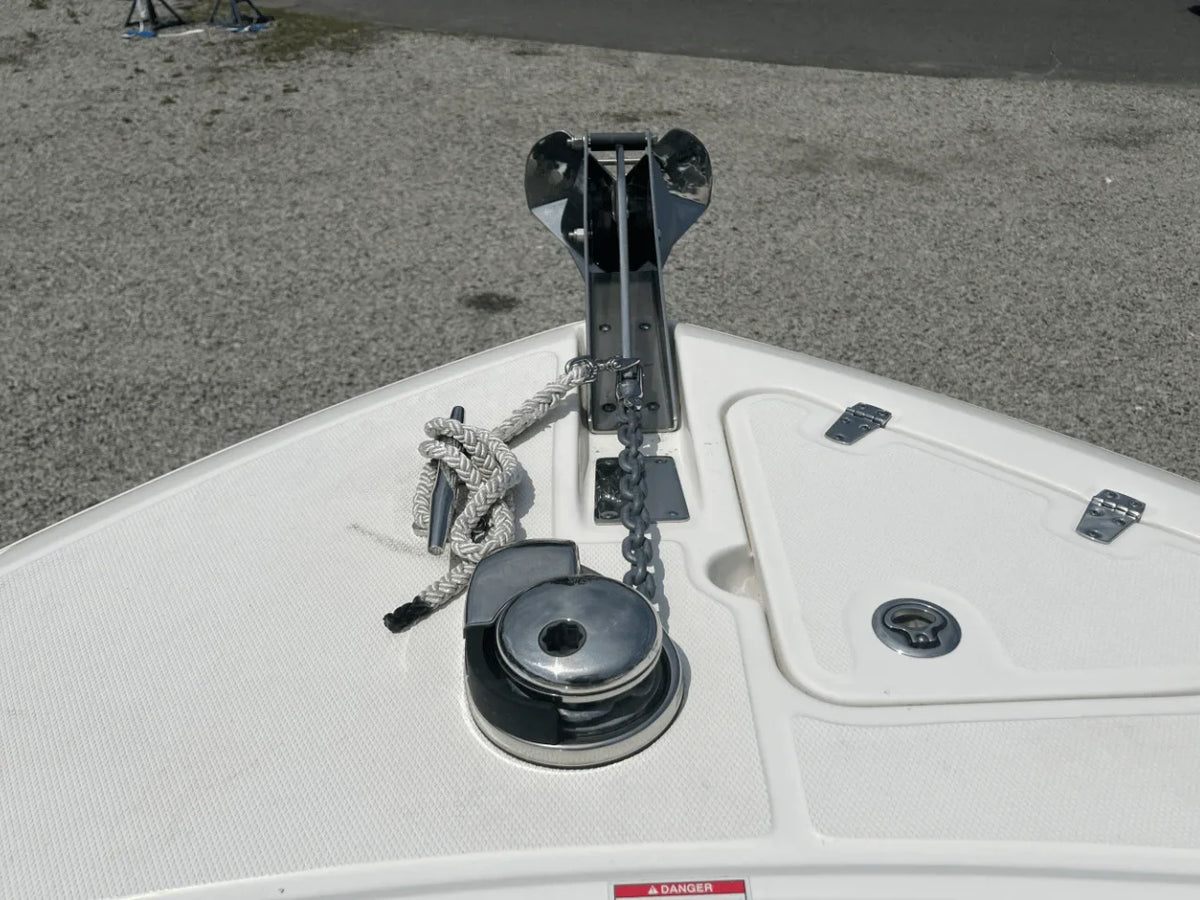 2022 Boston Whaler 250 OUTRAGE 25.0 feet, Quincy, MA #14
