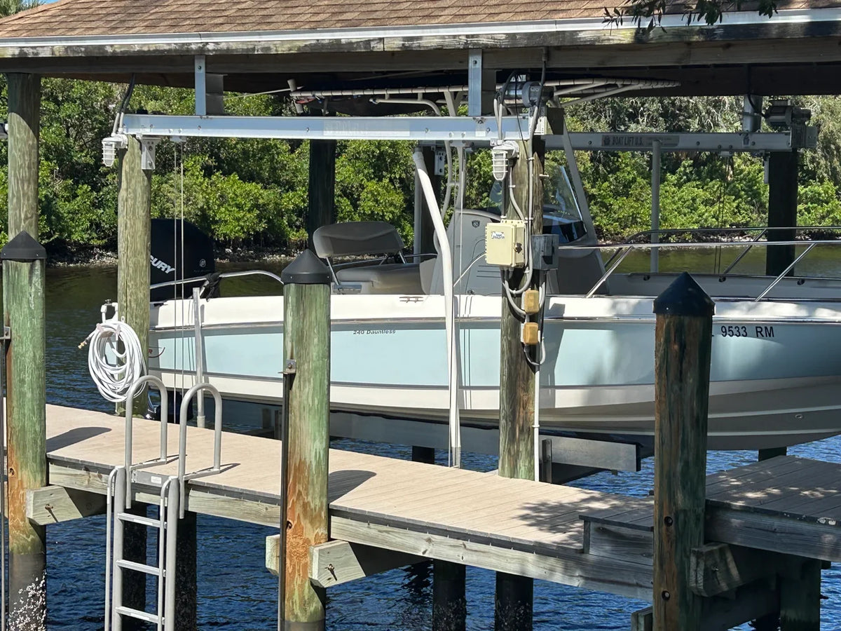 2018 Boston Whaler 240 DAUNTLESS 24.0 feet, Clearwater, Florida #3