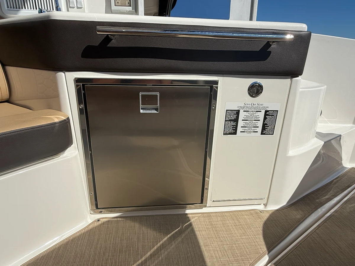 2025 Sea Ray Sundancer 320 Outboard 32.0 feet, Wrightsville Beach, North Carolina #28