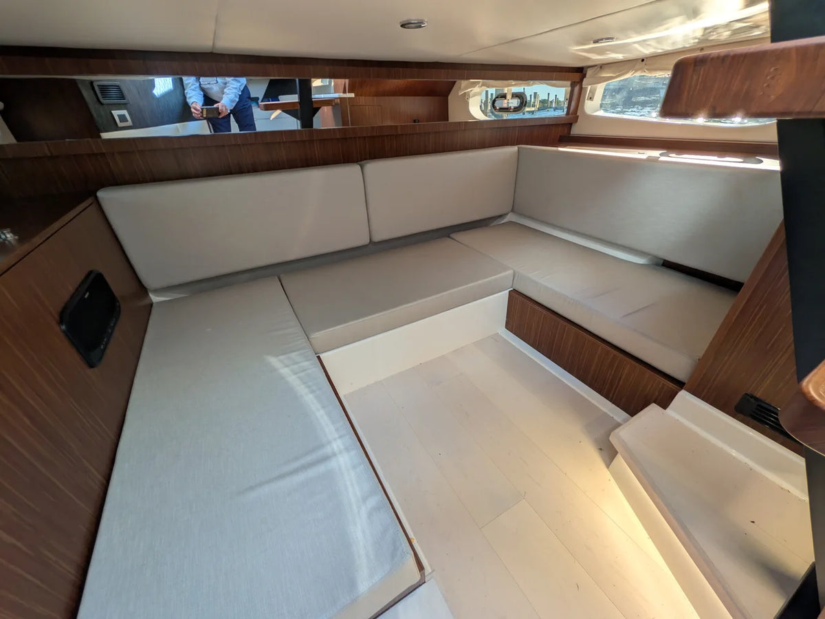 2026 Sea Ray SUNDANCER 370 OUTBOARD 39.0 feet, Grasonville, MD #43