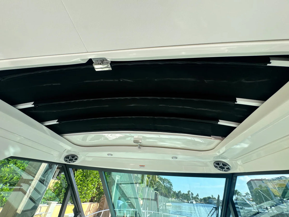 2027 Sea Ray Sundancer 320 Outboard 32.0 feet, Pompano Beach, Florida #18