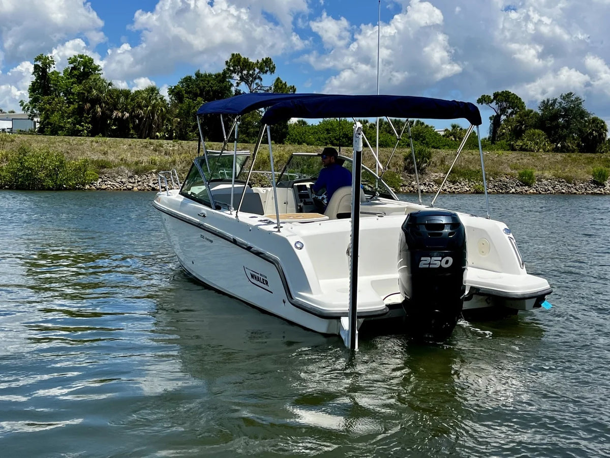 2015 Boston Whaler 230 VANTAGE 24.0 feet, Venice, Florida #9