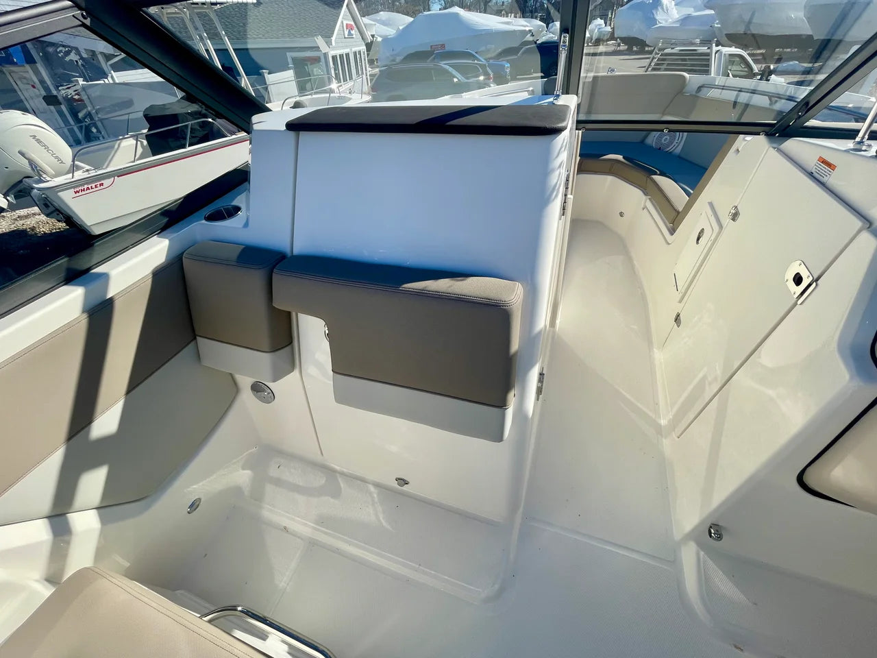2026 Boston Whaler 210 Vantage 21.0 feet, Quincy, MA #11