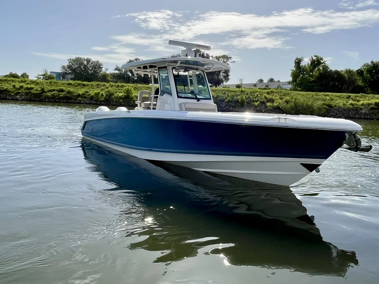 2020 Boston Whaler 330 OUTRAGE 33.0 feet, Venice, Florida #6