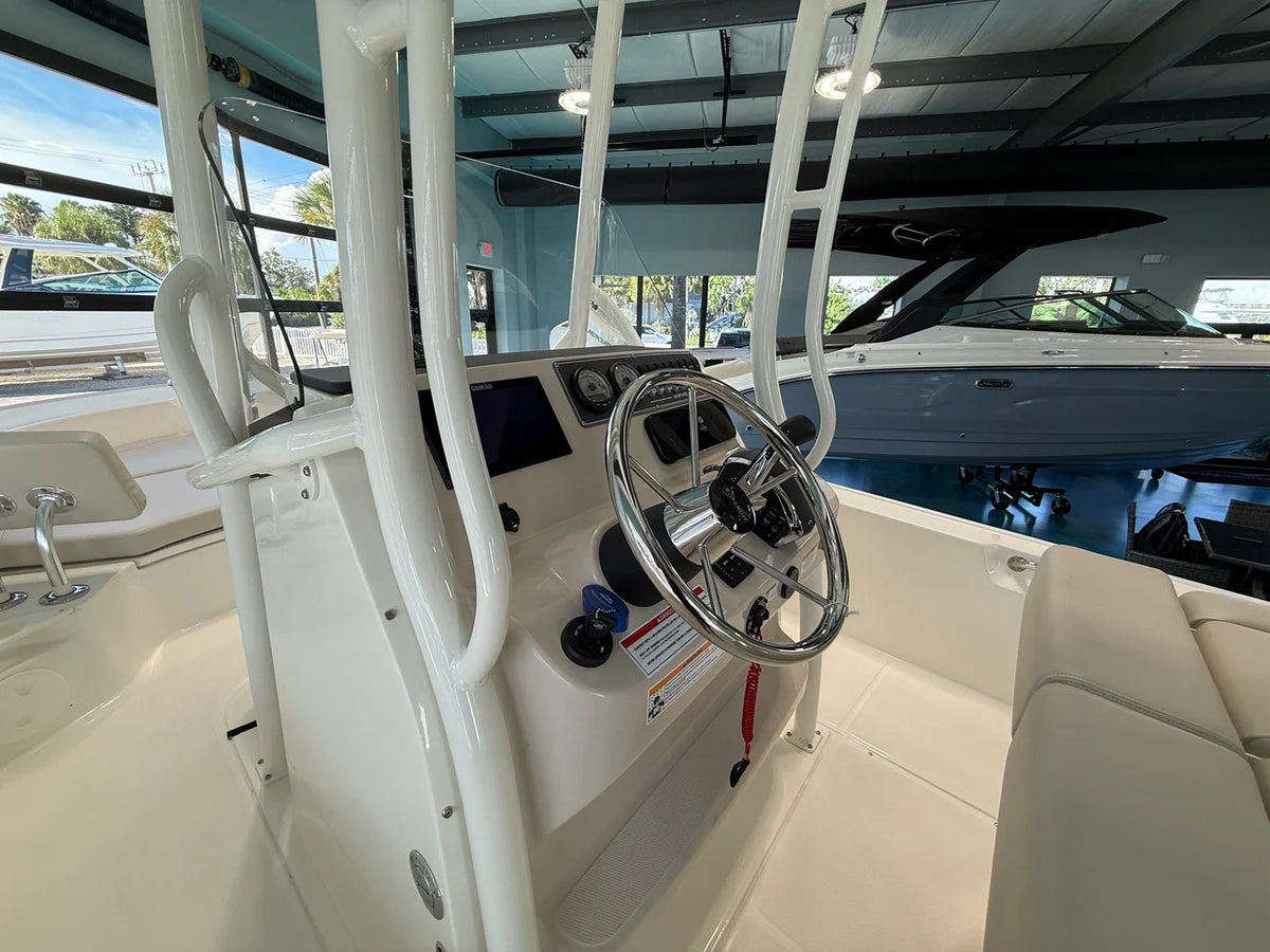 2027 Boston Whaler 210 Montauk 21.0 feet, Sarasota, FL #15