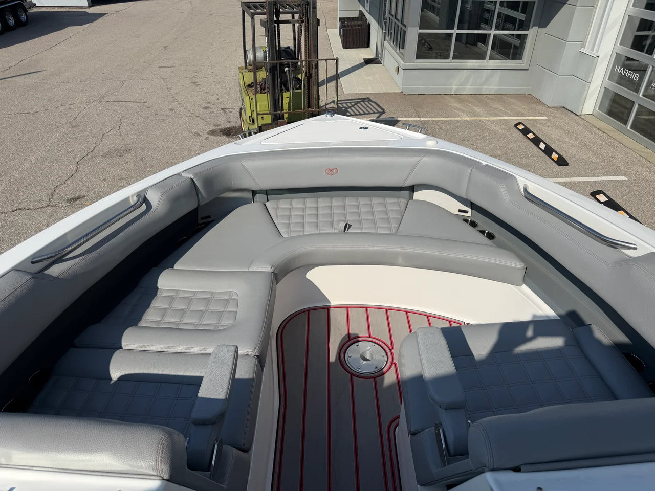2022 Cobalt R30 30.0 feet, Lake Ozark, MO #35