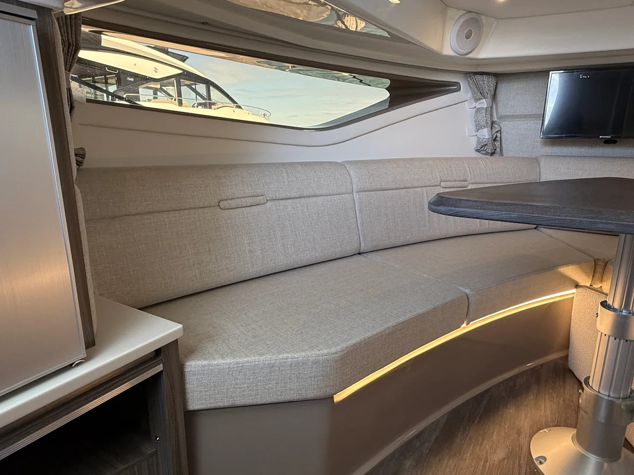 2026 Sea Ray Sundancer 320 Outboard 32.0 feet, Wrightsville Beach, North Carolina #16