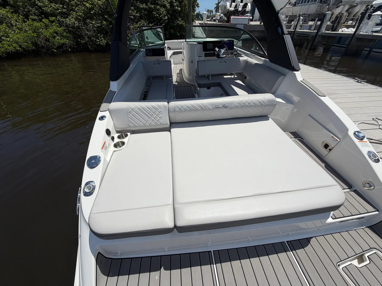 2025 Sea Ray 270 SDX OB 27.0 feet, Stuart, Florida #13