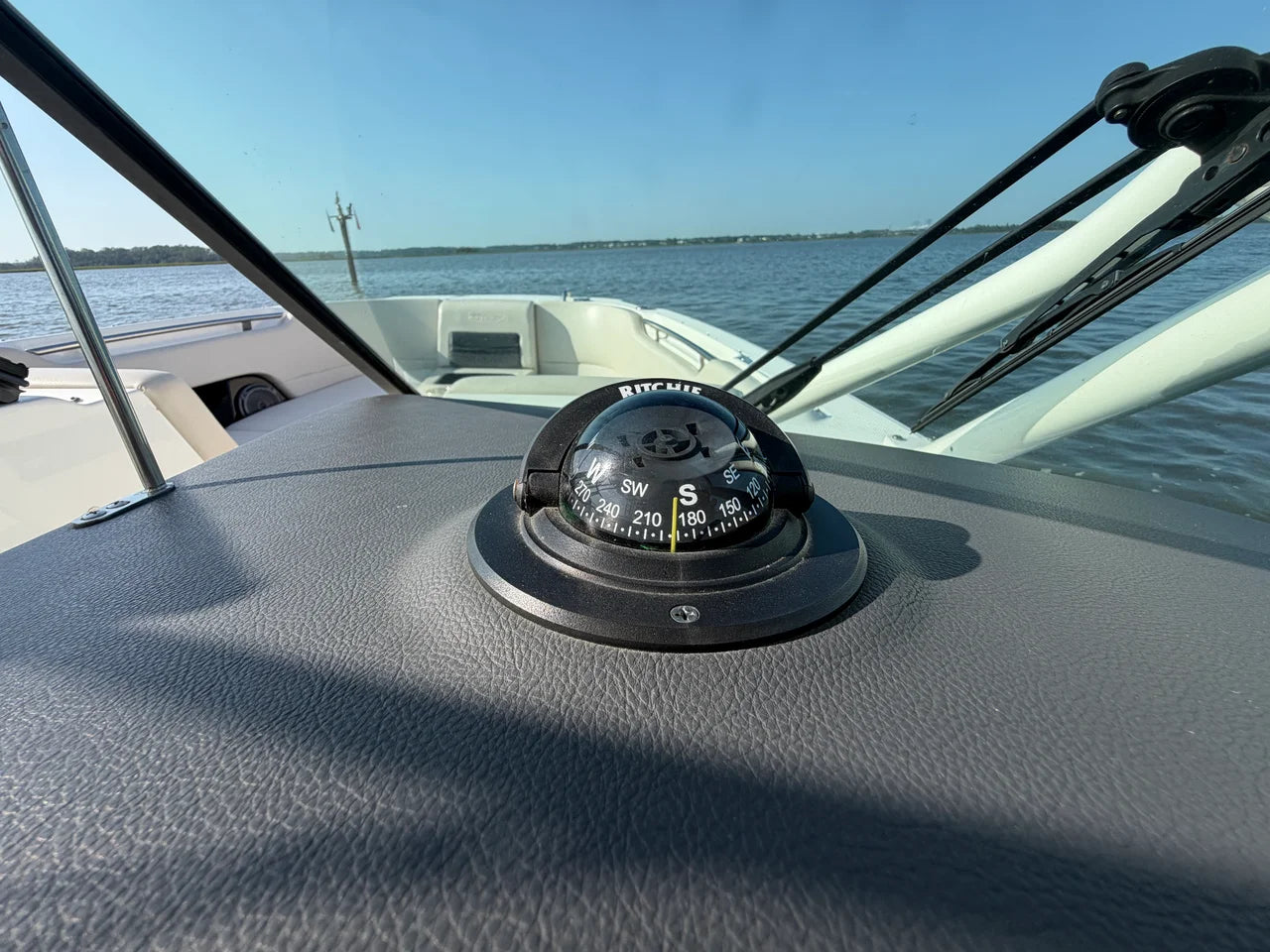 2018 Boston Whaler 270 VANTAGE 27.0 feet, Charleston, SC #26