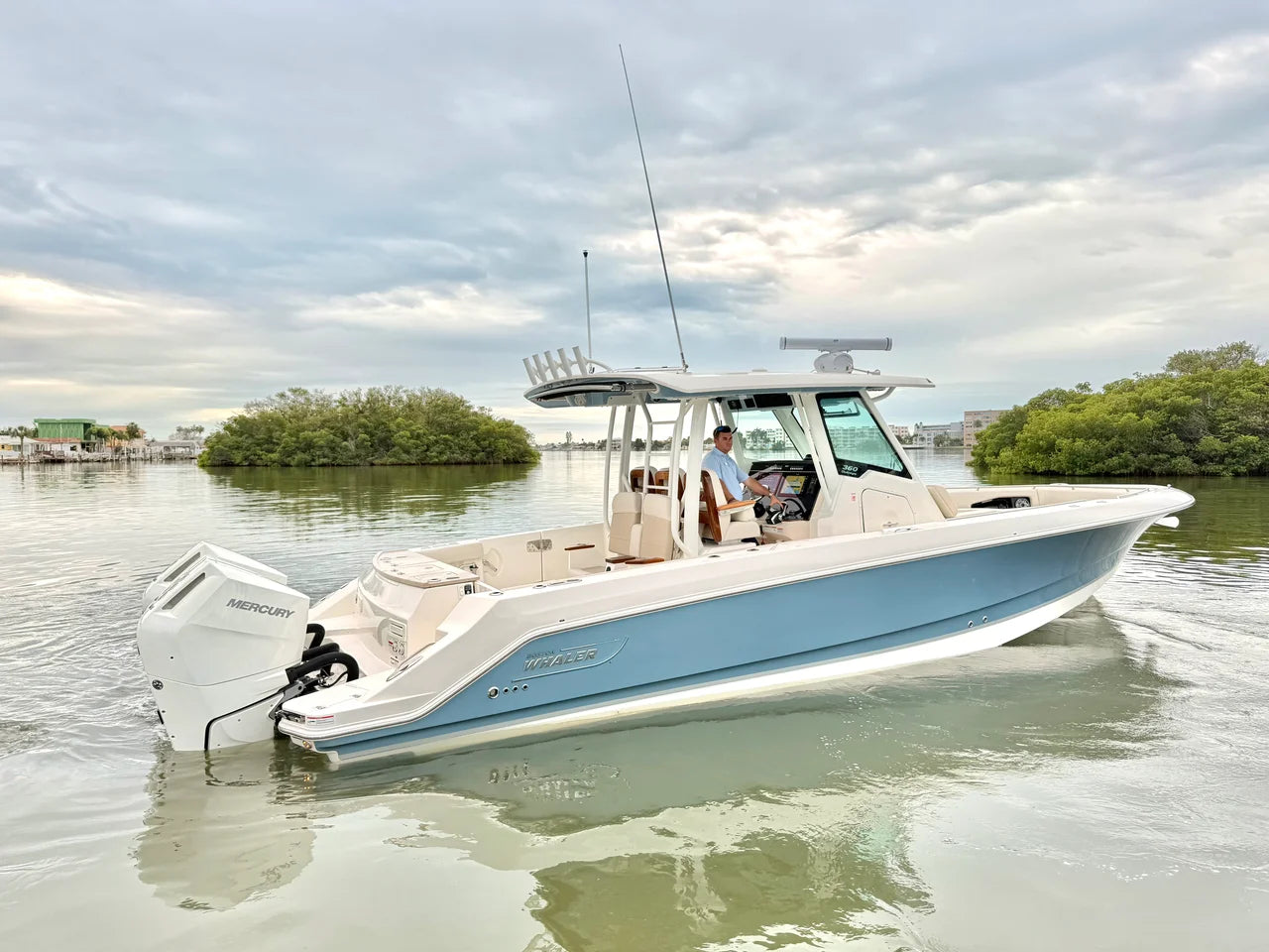 2026 Boston Whaler 360 Outrage 36.0 feet, St Petersburg, FL #17