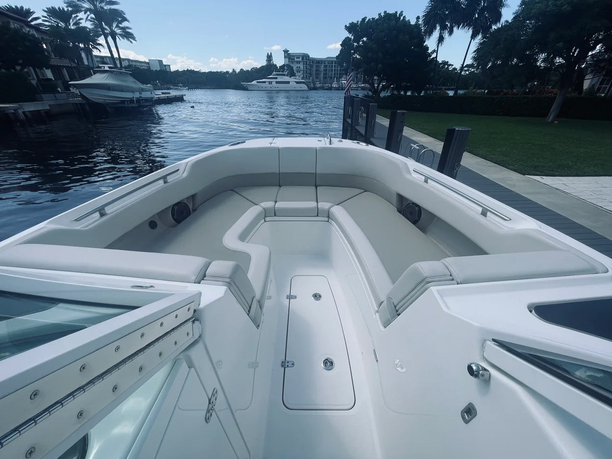 2022 Boston Whaler 320 VANTAGE 32.0 feet, Delray Beach, FL #11