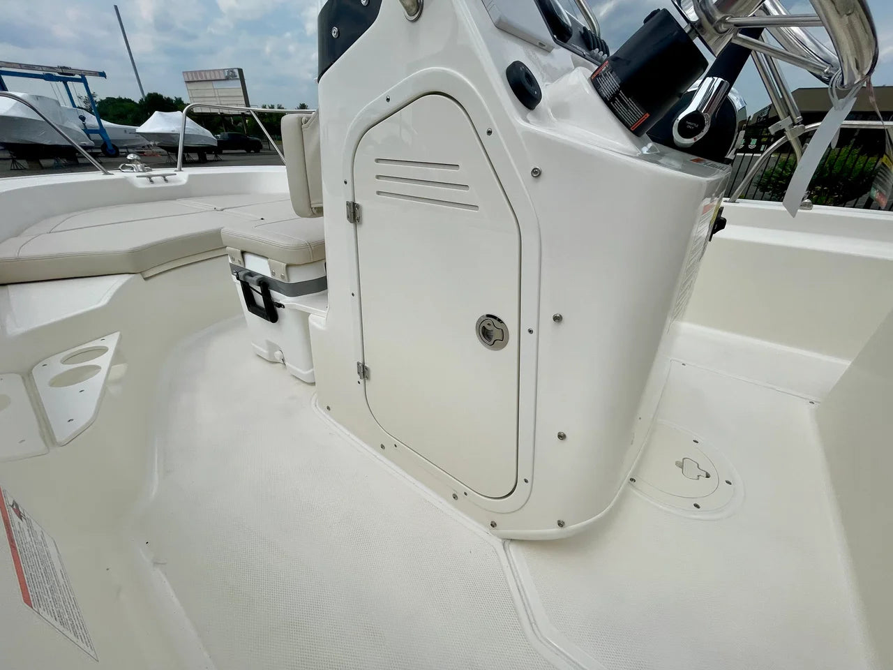 2026 Boston Whaler 170 Montauk 17.0 feet, Danvers, Massachusetts #8