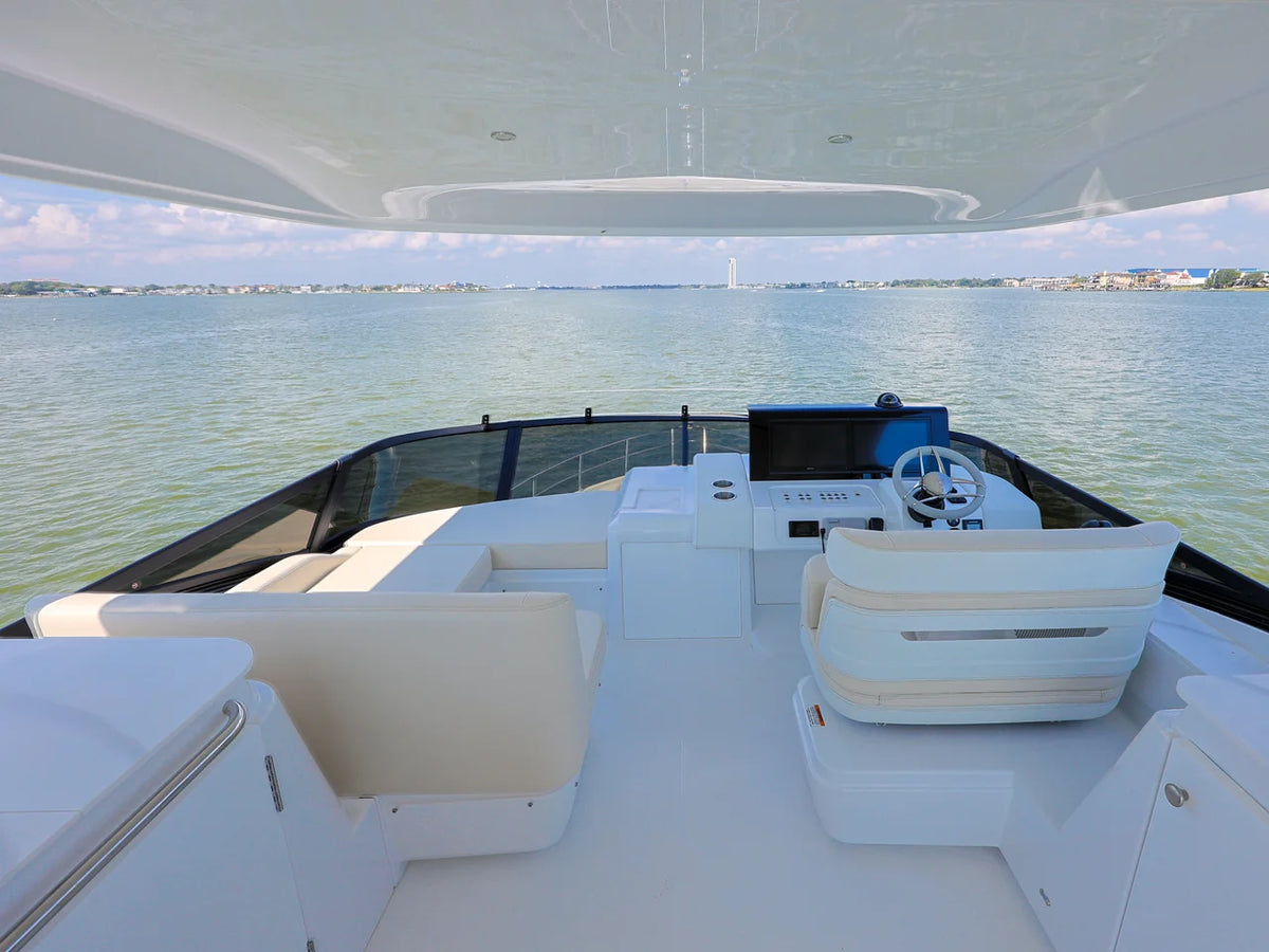 2027 Cruisers Yachts 57 FLY 57.0 feet, Seabrook, TX #19