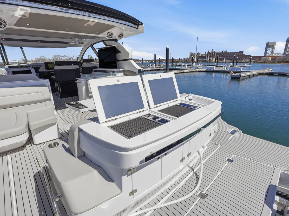 2026 Cruisers Yachts 50 GLS OB 50.0 feet, Quincy, MA #8