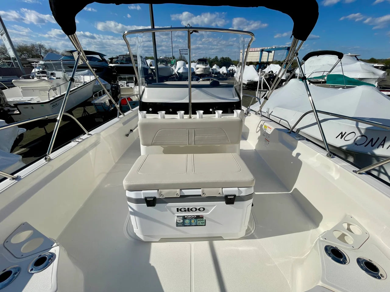2026 Boston Whaler 210 Montauk 21.0 feet, Danvers, Massachusetts #13