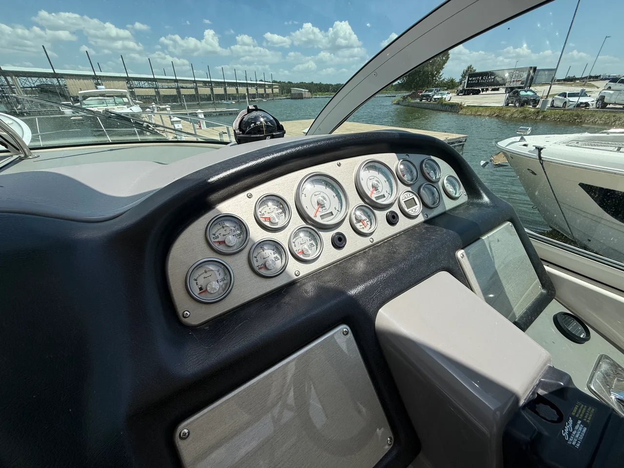 2007 Cruisers Yachts 420 EXPRESS 42.0 feet, Lewisville, Texas #31