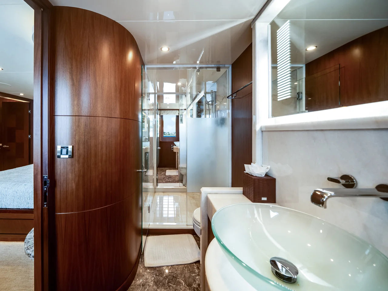 2016 Ocean Alexander 90 SKY LOUNGE 90.0 feet, Ft Lauderdale, FL #33