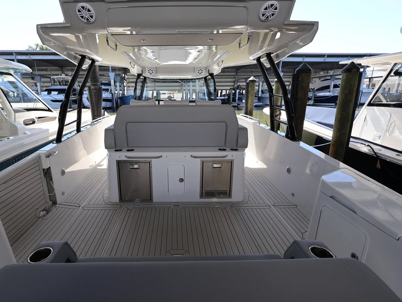 2026 Cruisers Yachts 38 VTR 38.0 feet, Naples, Florida #14