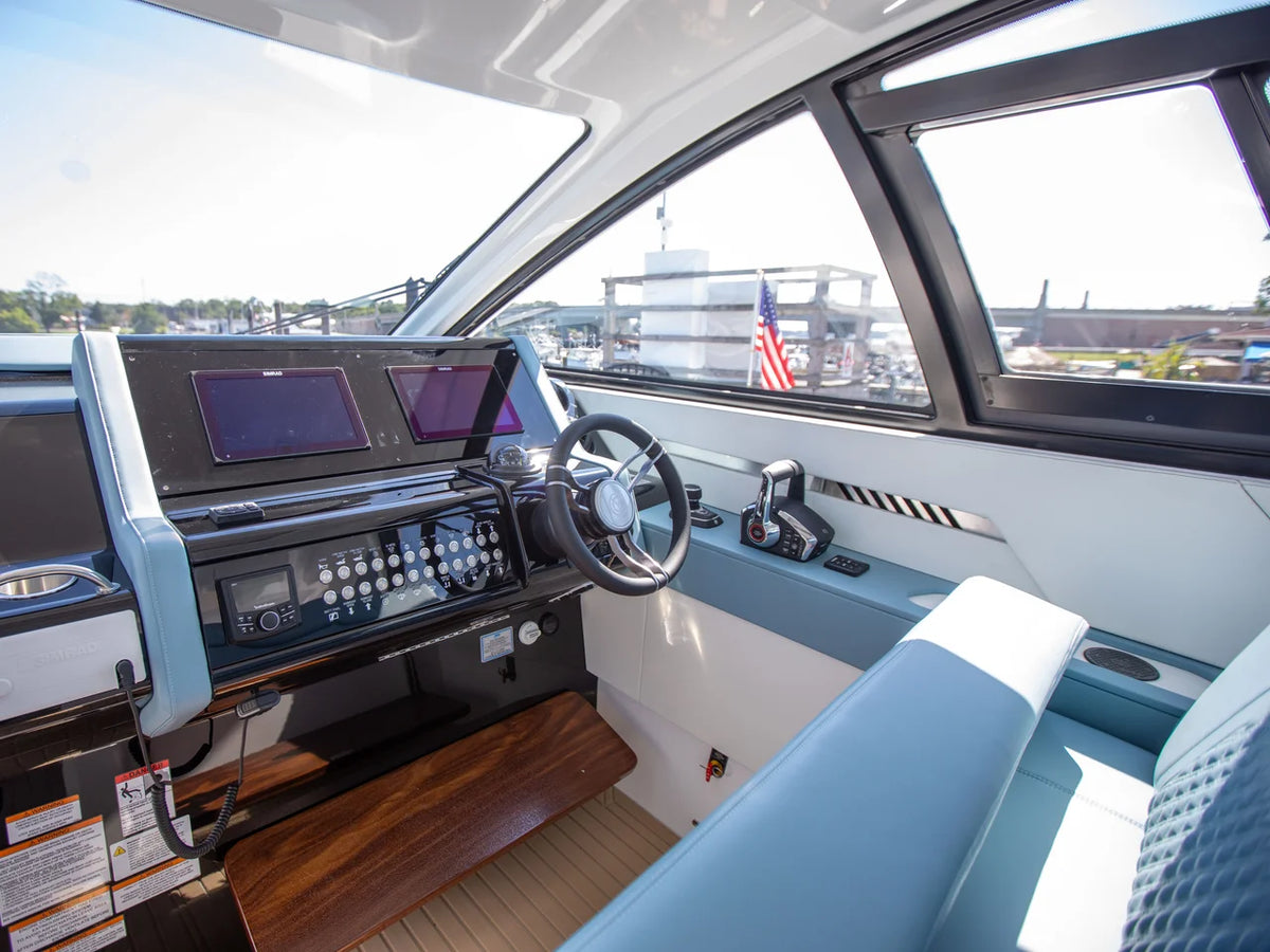 2027 Cruisers Yachts 42 GLS Outboard 42.0 feet, Brick Township, New Jersey #30