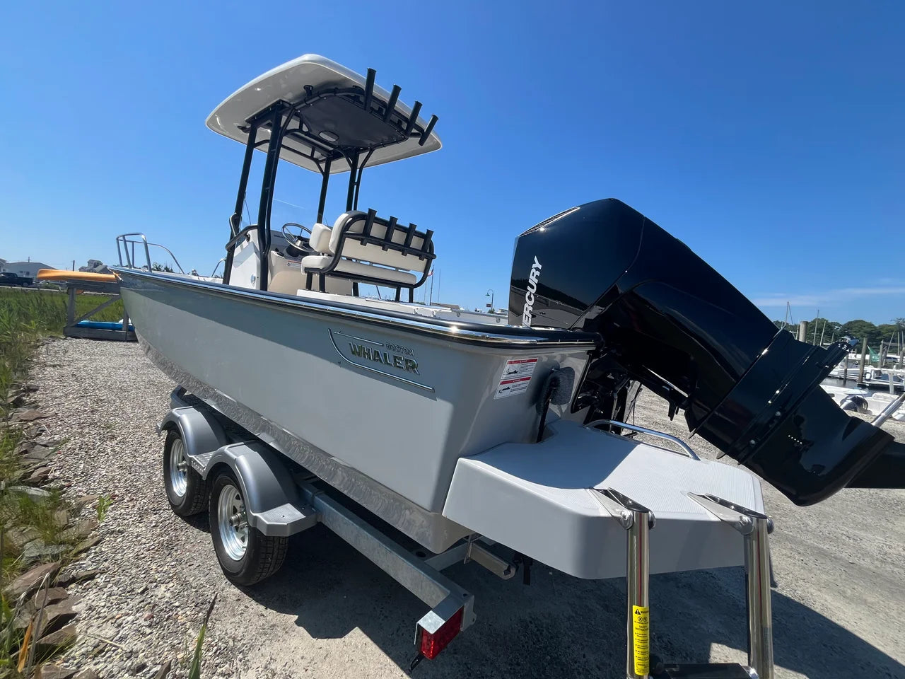 2027 Boston Whaler 210 Montauk 21.0 feet, Westbrook, Connecticut #17