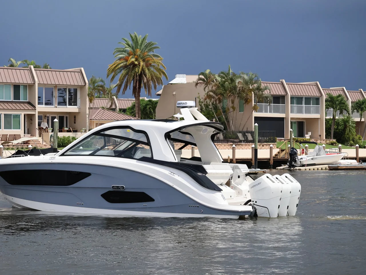 2026 Sea Ray Sundancer 370 Outboard 37.0 feet, Naples, Florida #7