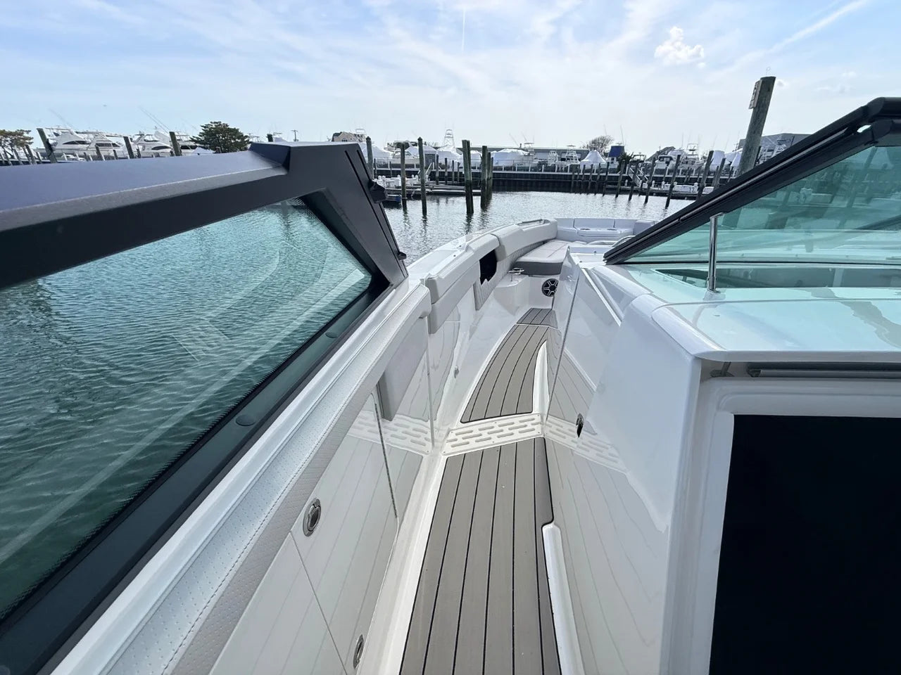 2026 Sea Ray SLX 400 Outboard 40.0 feet, Clearwater, Florida #25